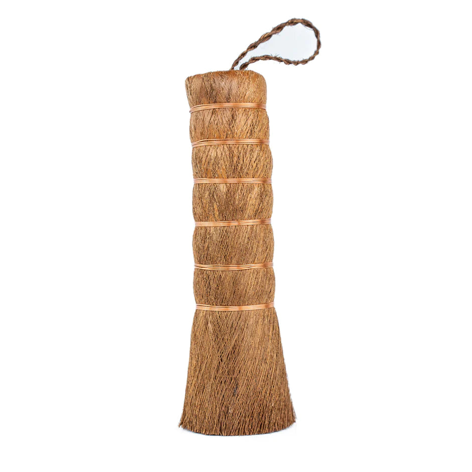 Pakia plant-fiber kitchen brush for wok cleaning