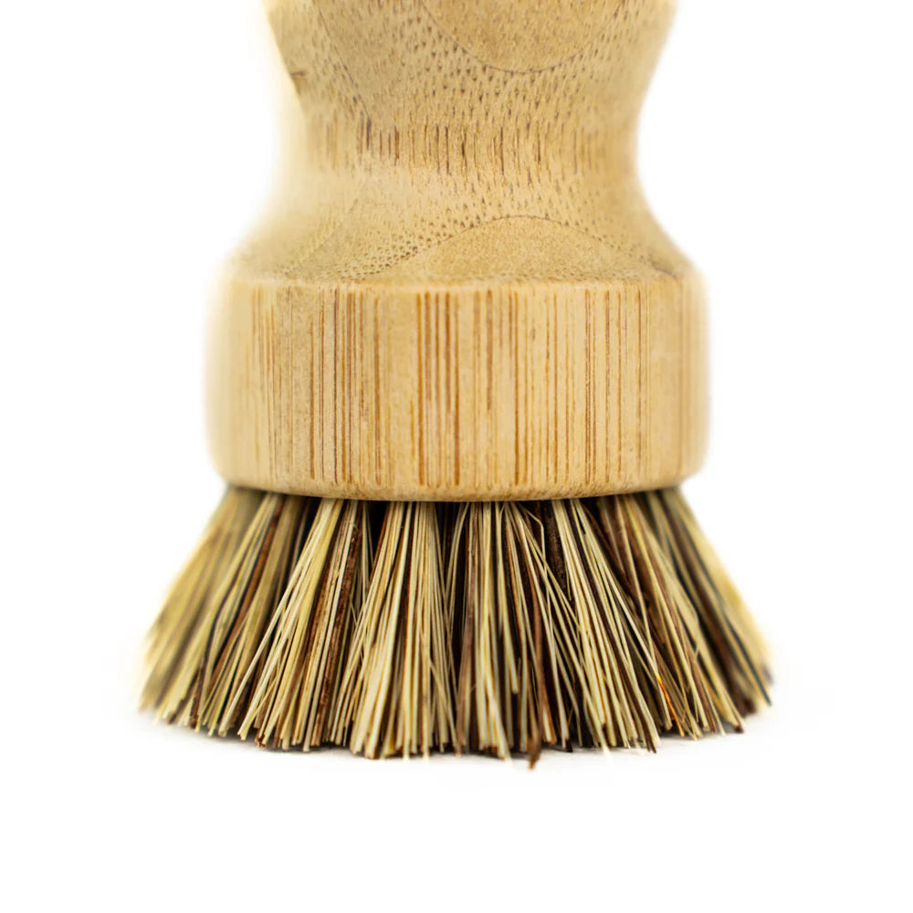 Bradi bamboo cleaning brush for wok maintenance