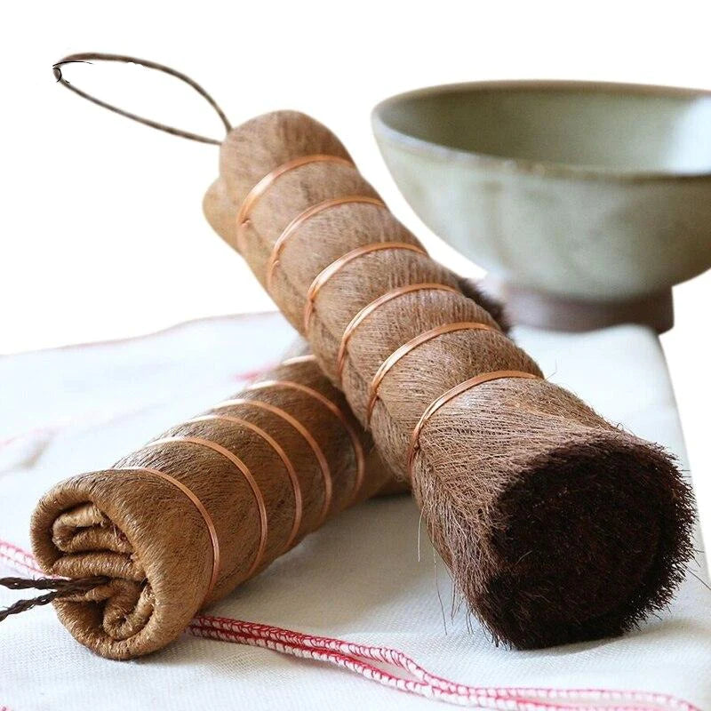 Pakia plant-fiber kitchen brush for wok cleaning