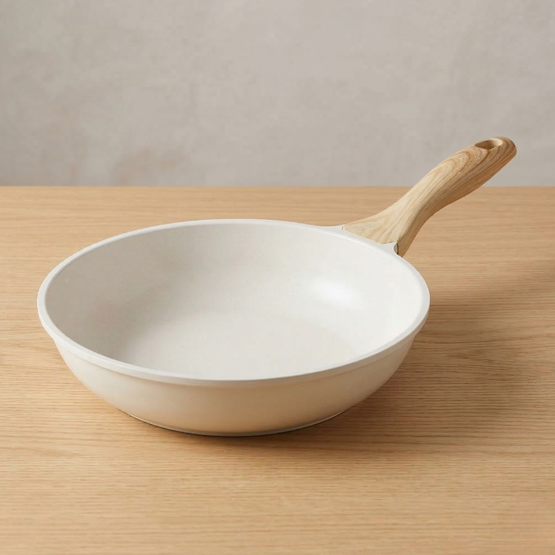 Durable ceramic wok