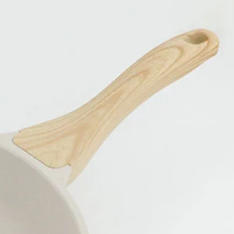 Durable ceramic wok