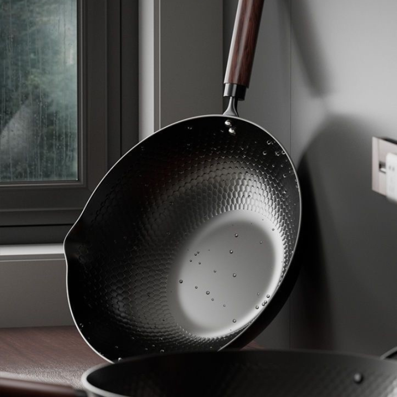 PFOA-free non-stick wok