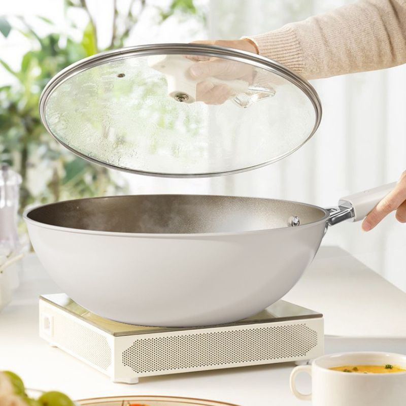 White wok