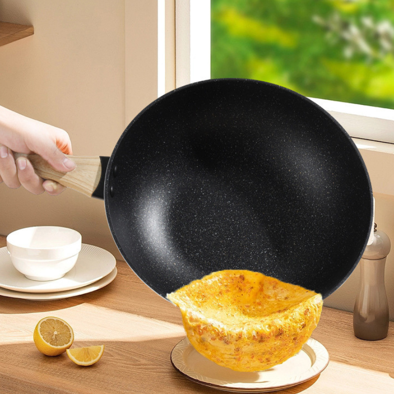 White ceramic wok