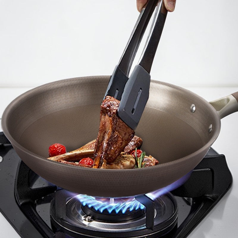 PFAS-free titanium wok