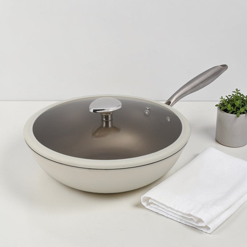 White induction wok