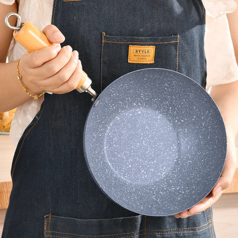 Small wok