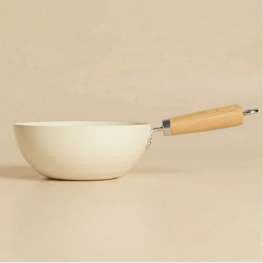 Ceramic-coated wok