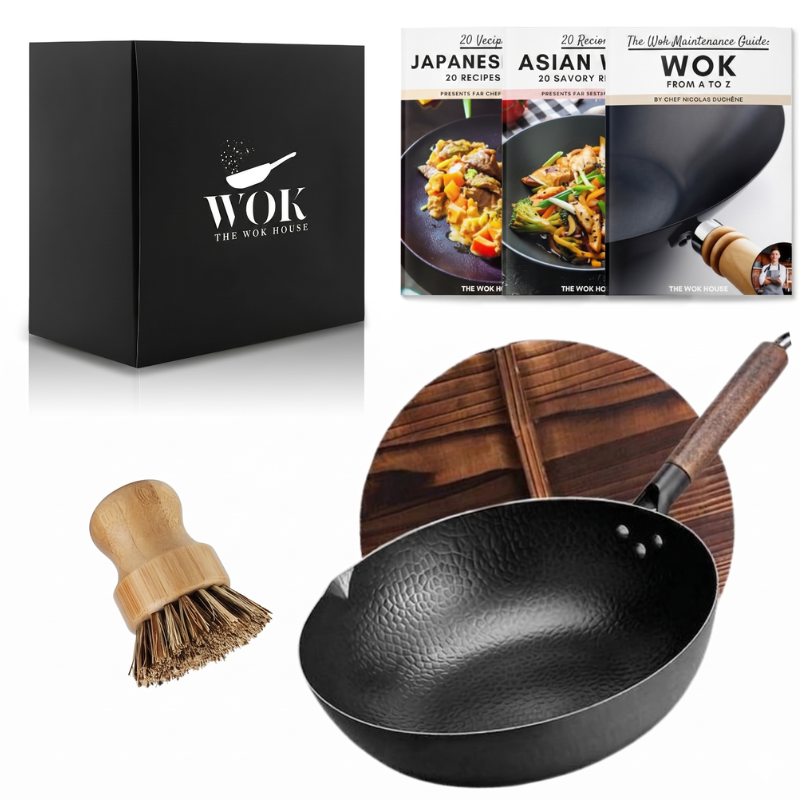 Miguri Edition wok set with wok, lid, cleaning brush and recipe books