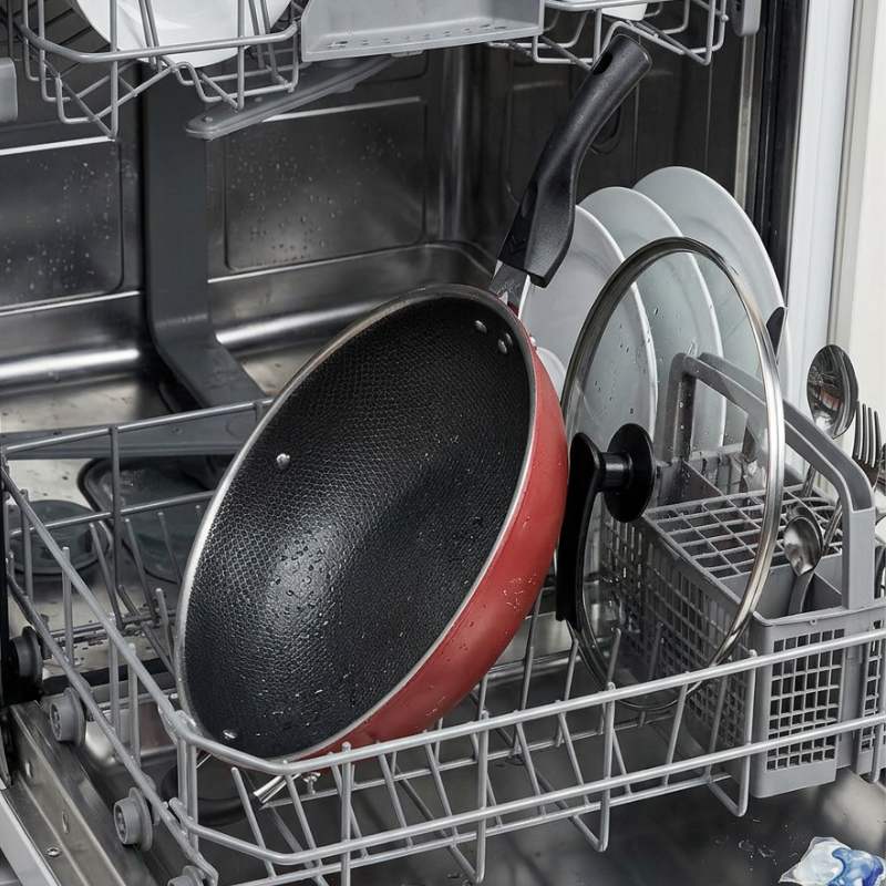 Wok pan
