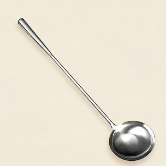 Long-handled wok ladle