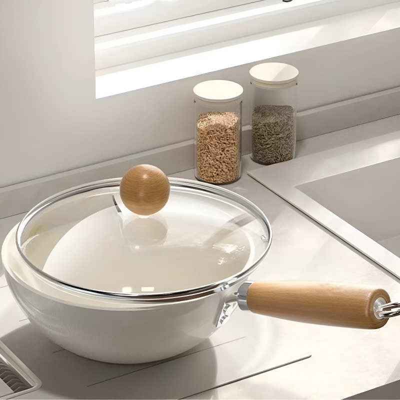 Ceramic-coated wok