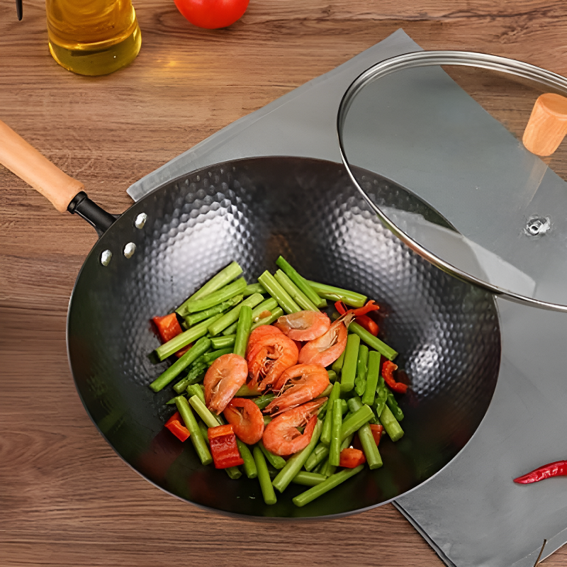 Kumichi hammered carbon steel wok with wooden handle for induction cooking
