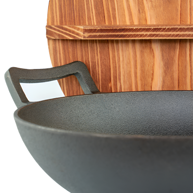 Tekari handleless cast iron wok with wooden lid for induction cooking