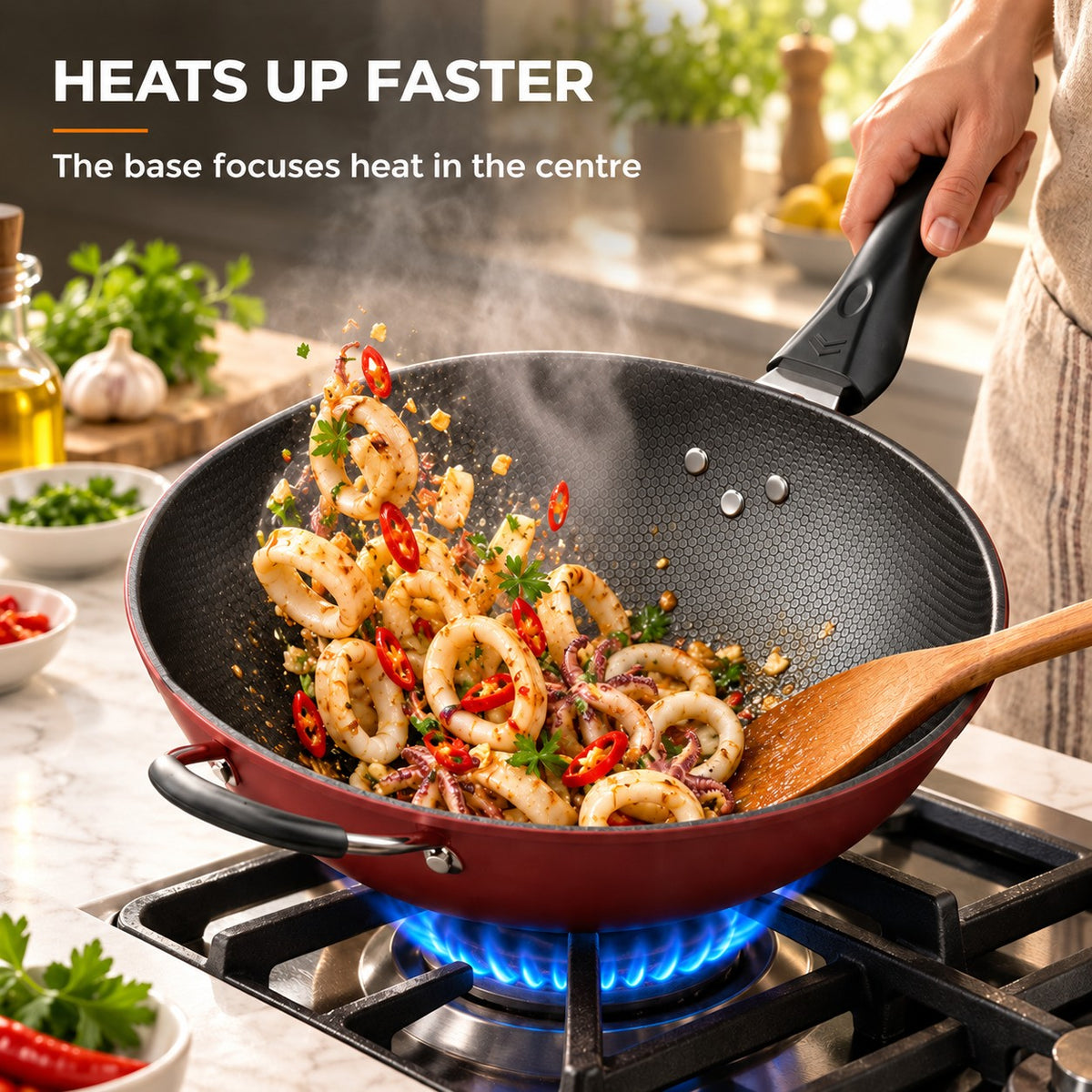 Wok pan, HEATS UP FASTER: The base focuses heat in the centre