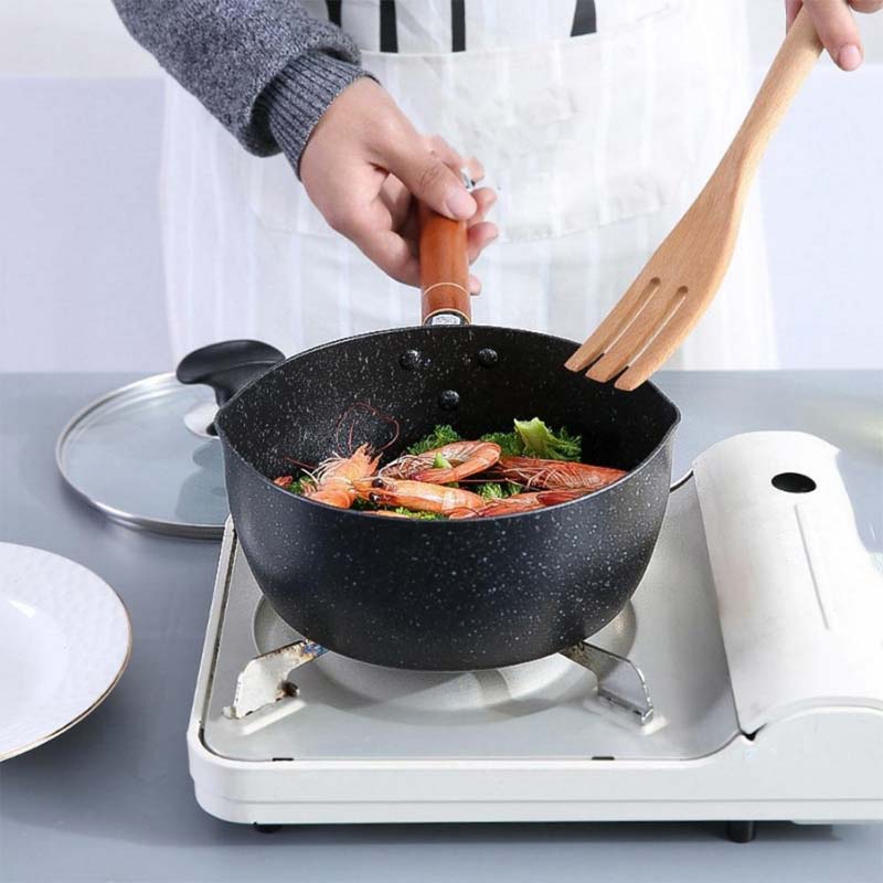 small-non-stick-wok-with-lid